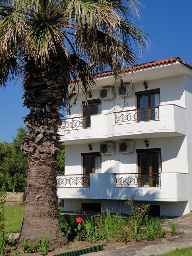 Hotel Ermioni Kalamítsion 외부 사진